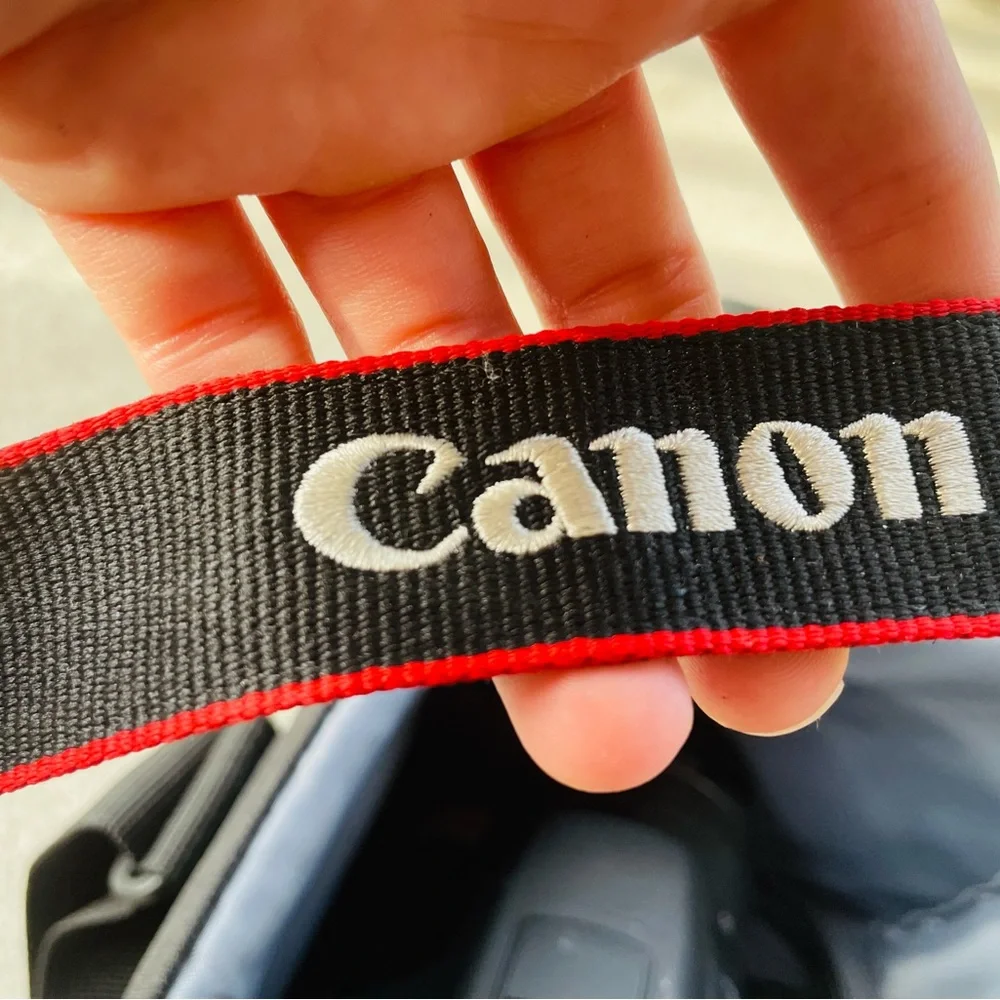 Canon Rebel T7